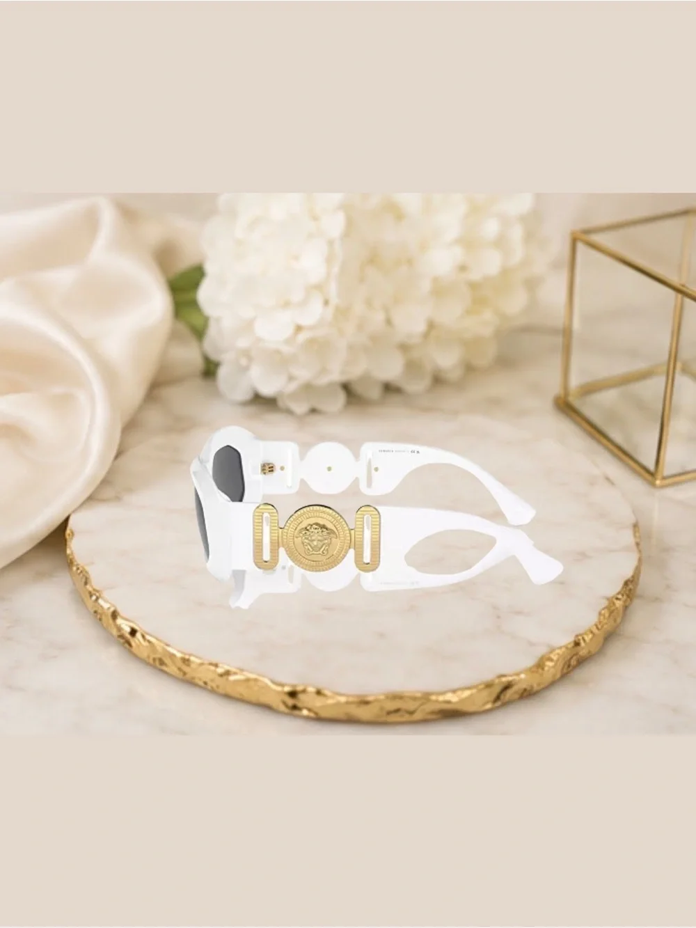 NWT Versace VE4425U White Geometric Medusa Sunglasses